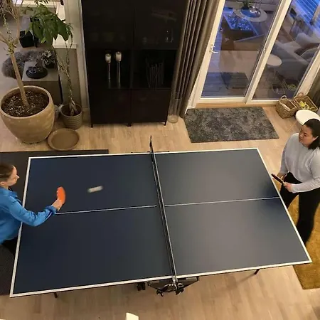 Unik M. Gode Solforhold Og Fantastisk Utsikt